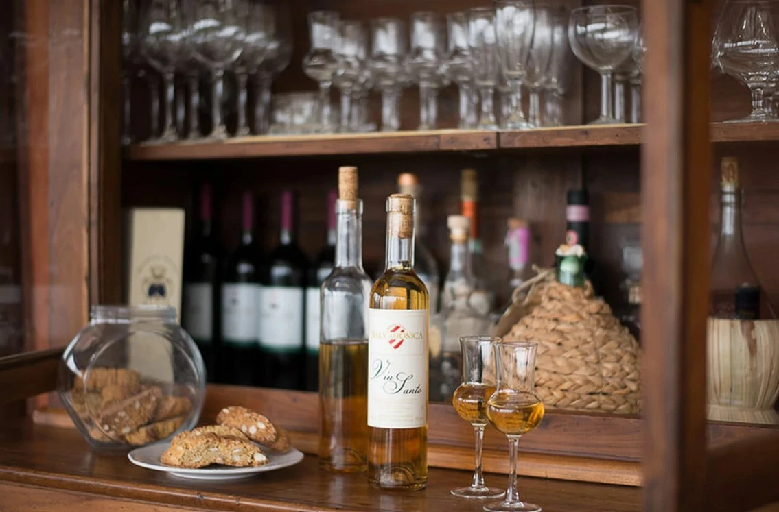 Cantuccini & Vin Santo